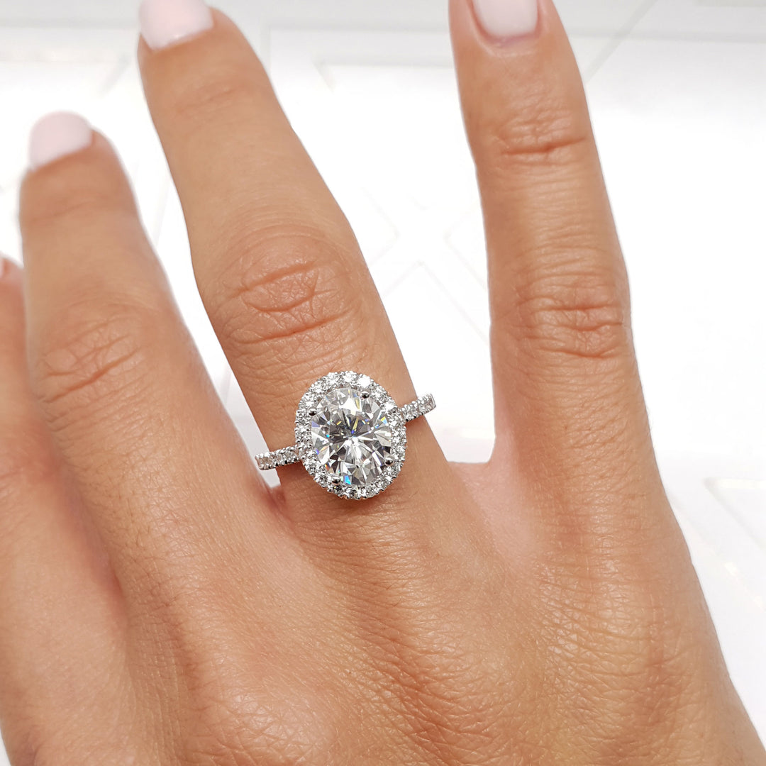 halo engagement ring chicago