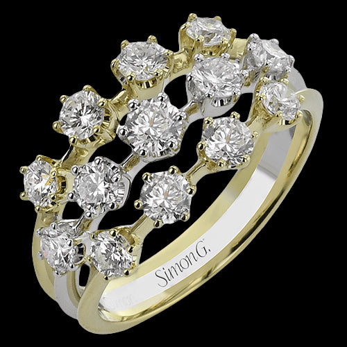Right Hand Ring in 18k Gold with Diamonds