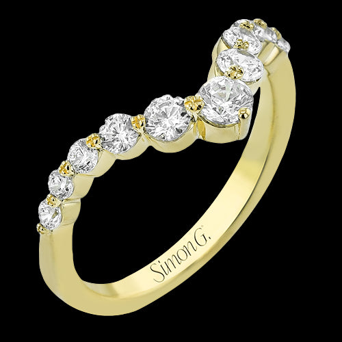 Right Hand Ring in 18k Gold with Diamonds