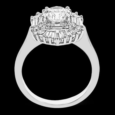 Engagement Ring in 18k Gold with Diamonds