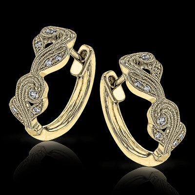 Hoop Earring in 18k Gold with Diamonds