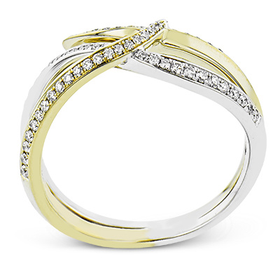 Right Hand Ring in 18k Gold with Diamonds