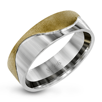 Men Ring in 14k Gold with Diamonds