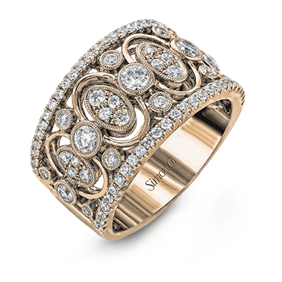 Right Hand Ring in 18k Gold with Diamonds