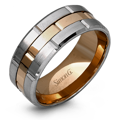 Men Ring in 14k Gold with Diamonds