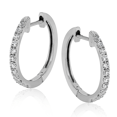 Hoop Earring in 18k Gold with Diamonds