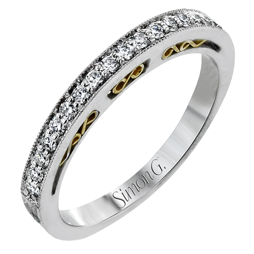 Engagement Ring in 18k Gold with Diamonds