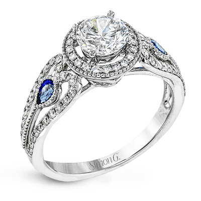 Engagement Ring in 18k Gold with Diamonds