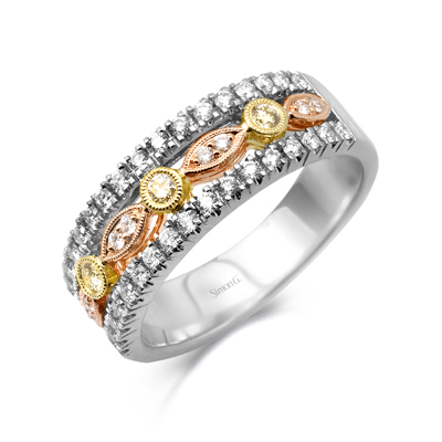 Anniversary Ring in 18k Gold with Diamonds