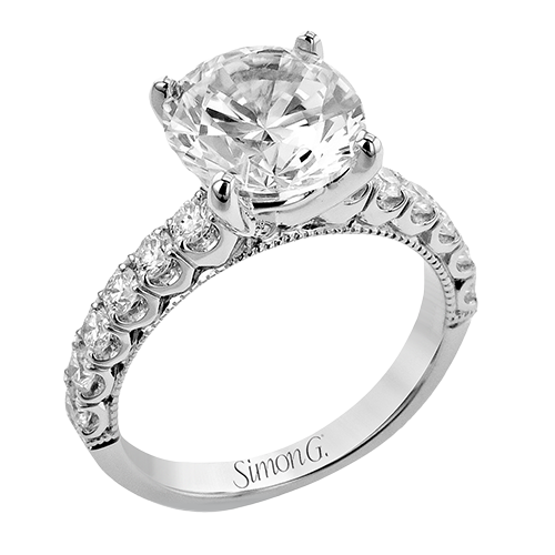 Round Diamond Engagement Ring in 14K Gold, 18K Gold and Platinum