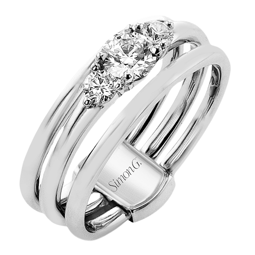 Round Diamond Engagement Ring in 14K Gold, 18K Gold and Platinum