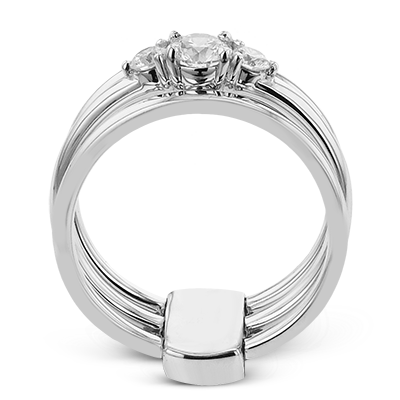 Round Diamond Engagement Ring in 14K Gold, 18K Gold & Platinum