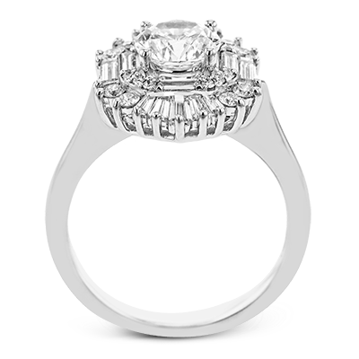 Oval Diamond Engagement Ring in 14K Gold & 18K Gold