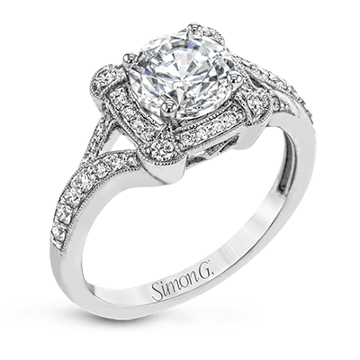 Engagement Ring in 18k Gold with Diamonds