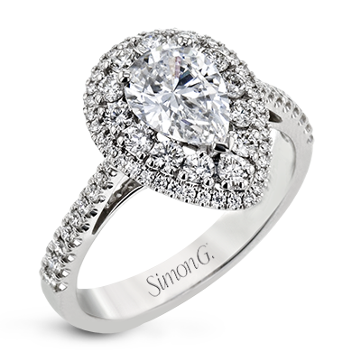 Engagement Ring in 18k Gold with Diamonds