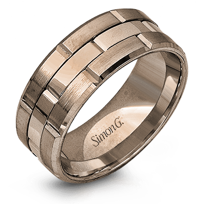 Men Ring in 14k Gold with Diamonds