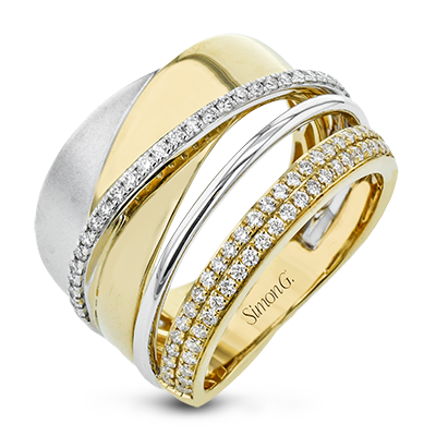 Right Hand Ring in 18k Gold with Diamonds