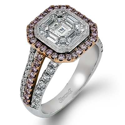 Engagement Ring in 18k Gold with Diamonds