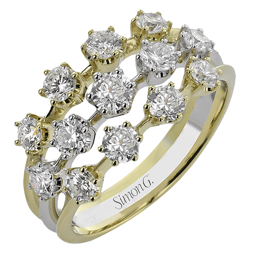 Right Hand Ring in 18k Gold with Diamonds