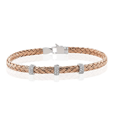 Bangle in 18k Gold with Diamonds
