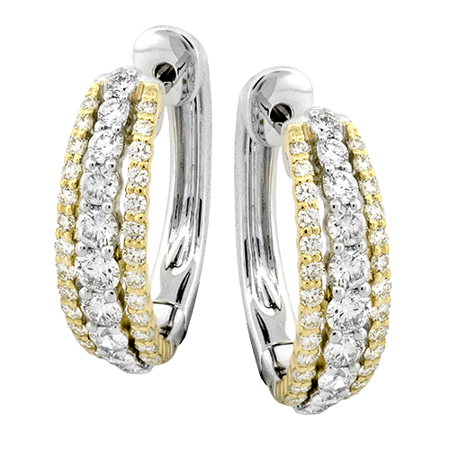 Hoop Earring in 18k Gold with Diamonds