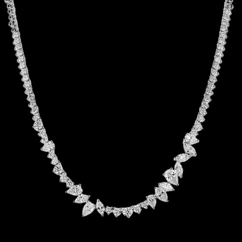 Necklace in 18k Gold with Diamonds