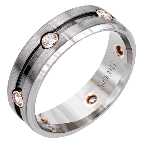 Men Ring in 14k Gold with Diamonds