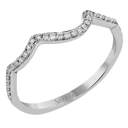 Engagement Ring in 18k Gold with Diamonds