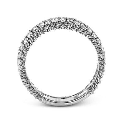 Right Hand Ring in 18k Gold with Diamonds