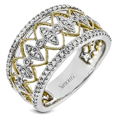 Right Hand Ring in 18k Gold with Diamonds