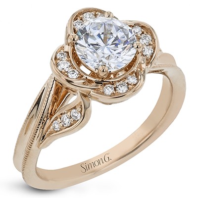 Engagement Ring in 18k Gold with Diamonds