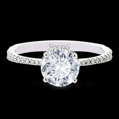 Engagement Ring in 18k Gold with Diamonds