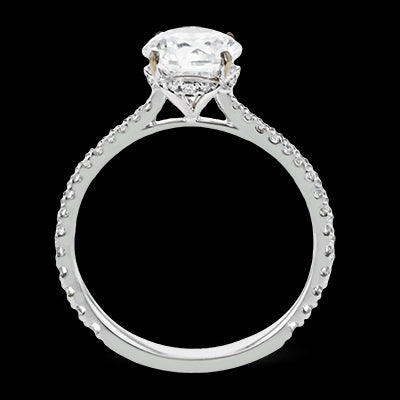 Engagement Ring in 18k Gold with Diamonds