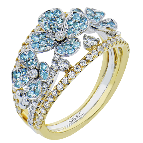 Color Ring in 18k Gold with Diamonds