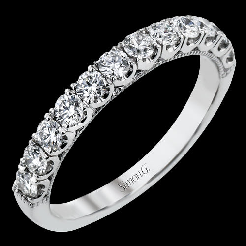 Engagement Ring in 18k Gold with Diamonds