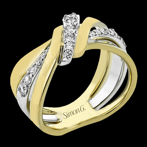 Right Hand Ring in 18k Gold with Diamonds