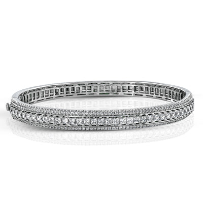 Bangle in 18k Gold with Diamonds