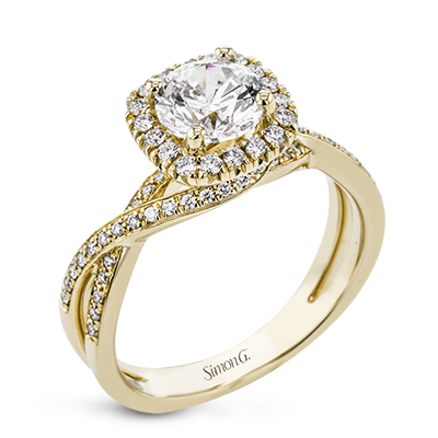 Engagement Ring in 18k Gold with Diamonds