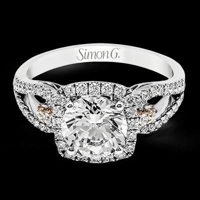 Engagement Ring in 18k Gold with Diamonds