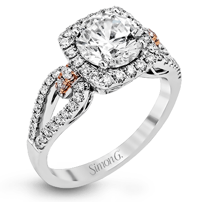 Engagement Ring in 18k Gold with Diamonds