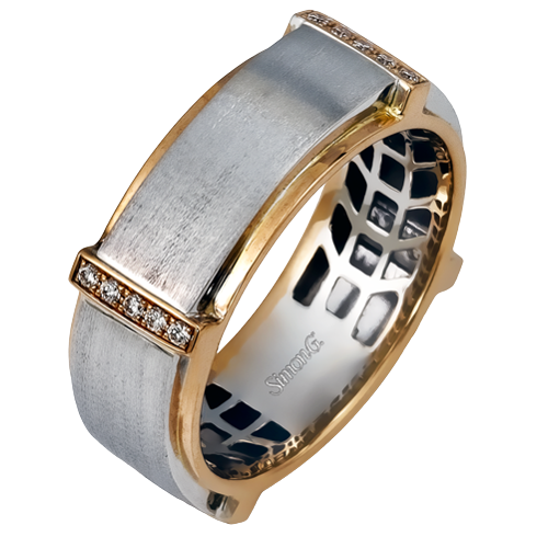 Men Ring in 14k Gold with Diamonds