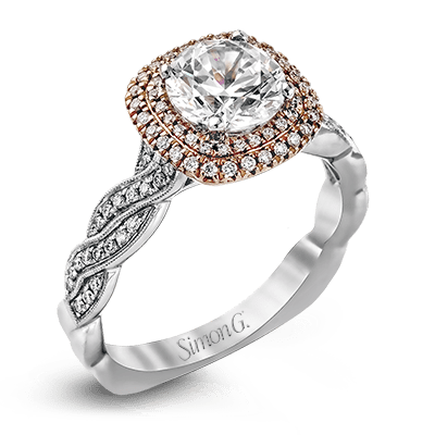 Engagement Ring in 18k Gold with Diamonds