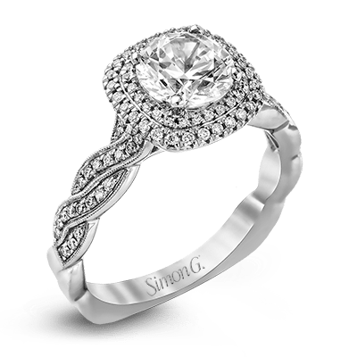 Engagement Ring in 18k Gold with Diamonds
