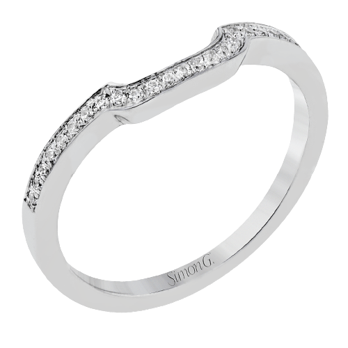 Engagement Ring in 18k Gold with Diamonds