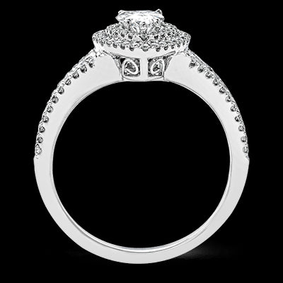 Engagement Ring in 18k Gold with Diamonds