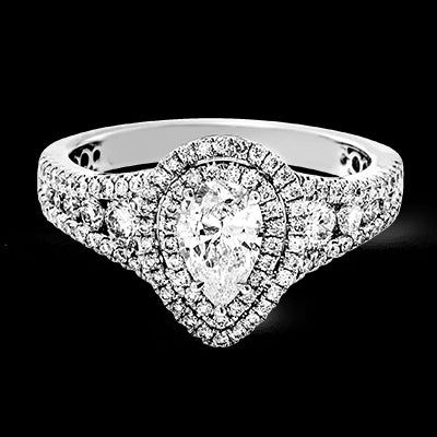 Engagement Ring in 18k Gold with Diamonds