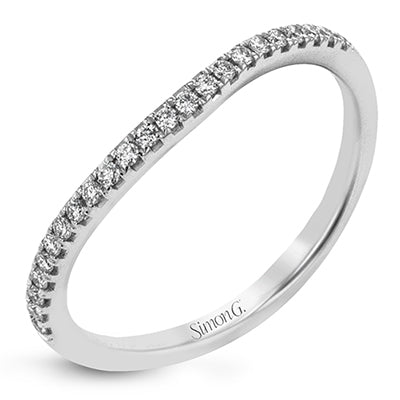 Right Hand Ring in 18k Gold with Diamonds