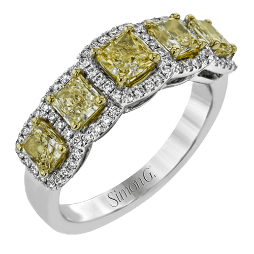 Anniversary Ring in 18k Gold with Diamonds