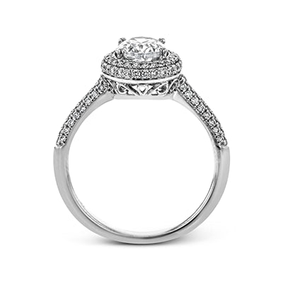 Engagement Ring in 18k Gold with Diamonds