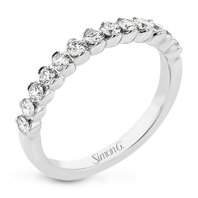 Wedding Band in 18k Gold with Diamonds
